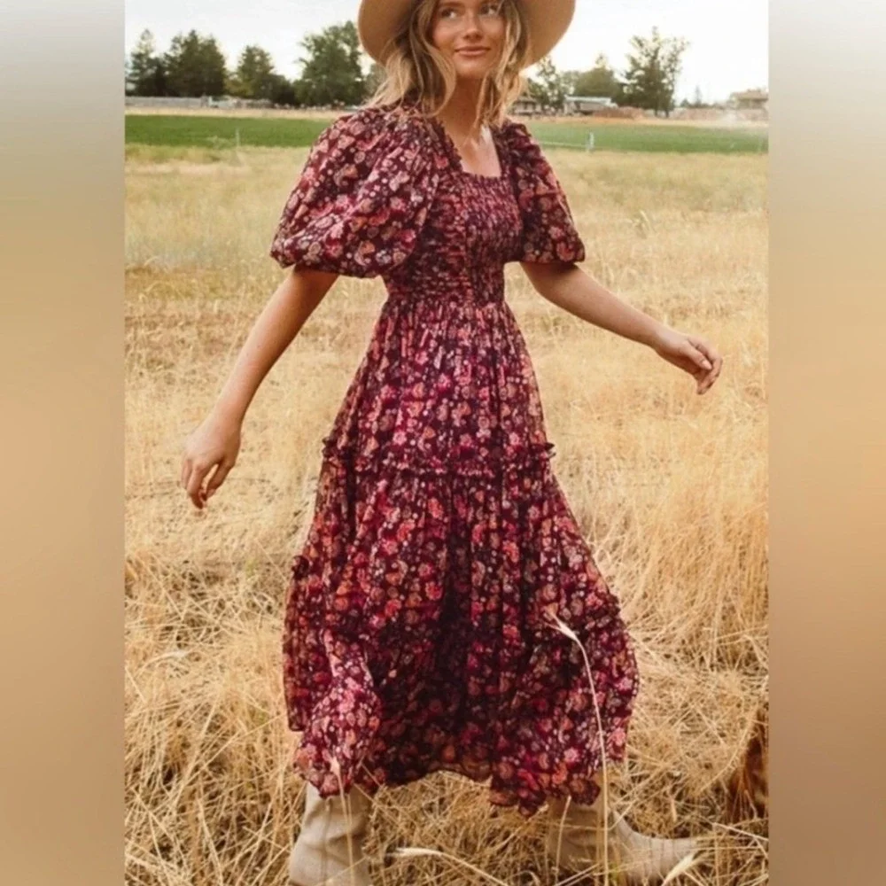 Ivy City Co Stephanie Dress Small Burgundy Floral Smocked Cottagecore Romantic - Picture 1 of 12